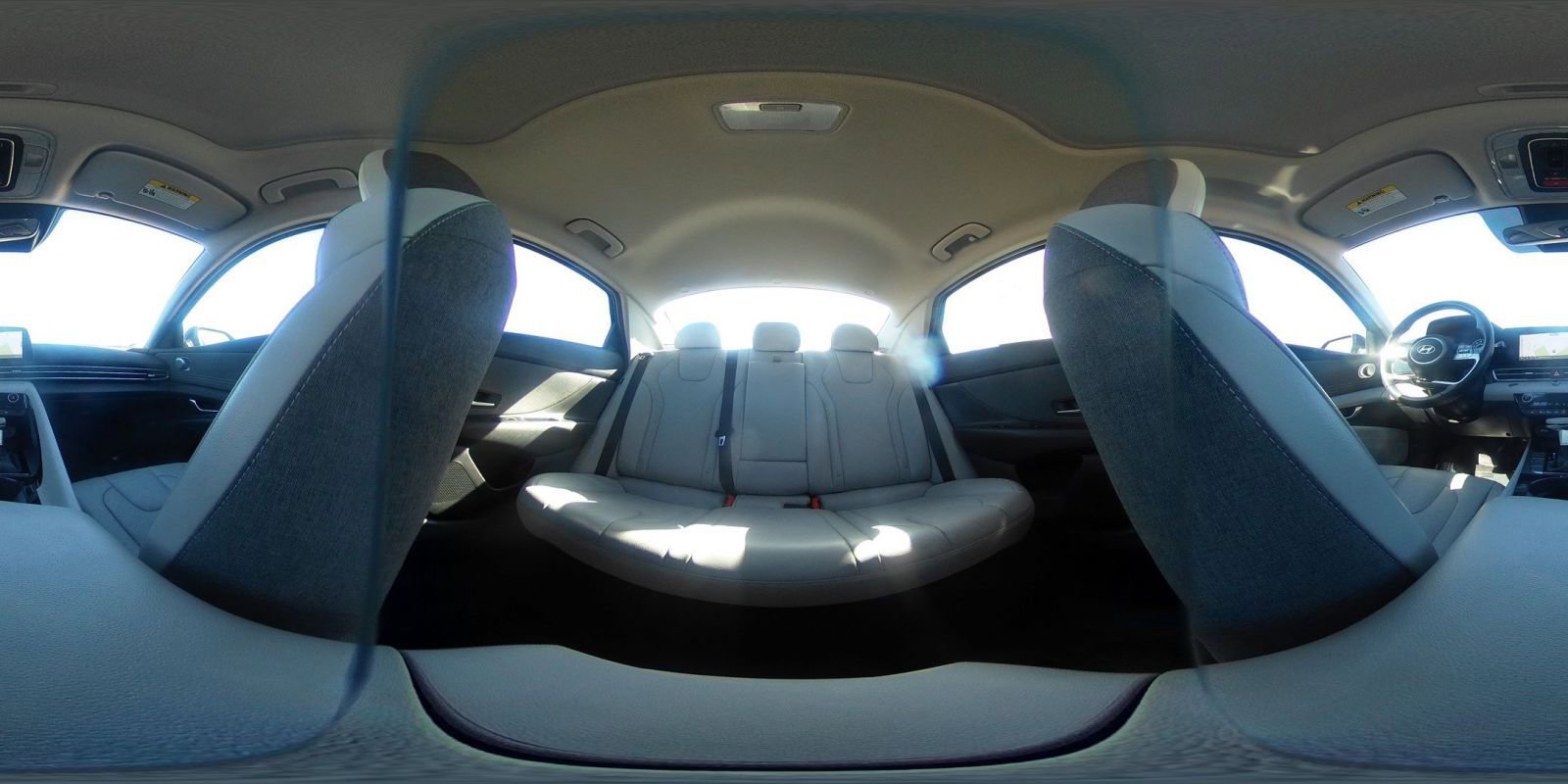 Used 2025 Hyundai Elantra Limited FWD image 44