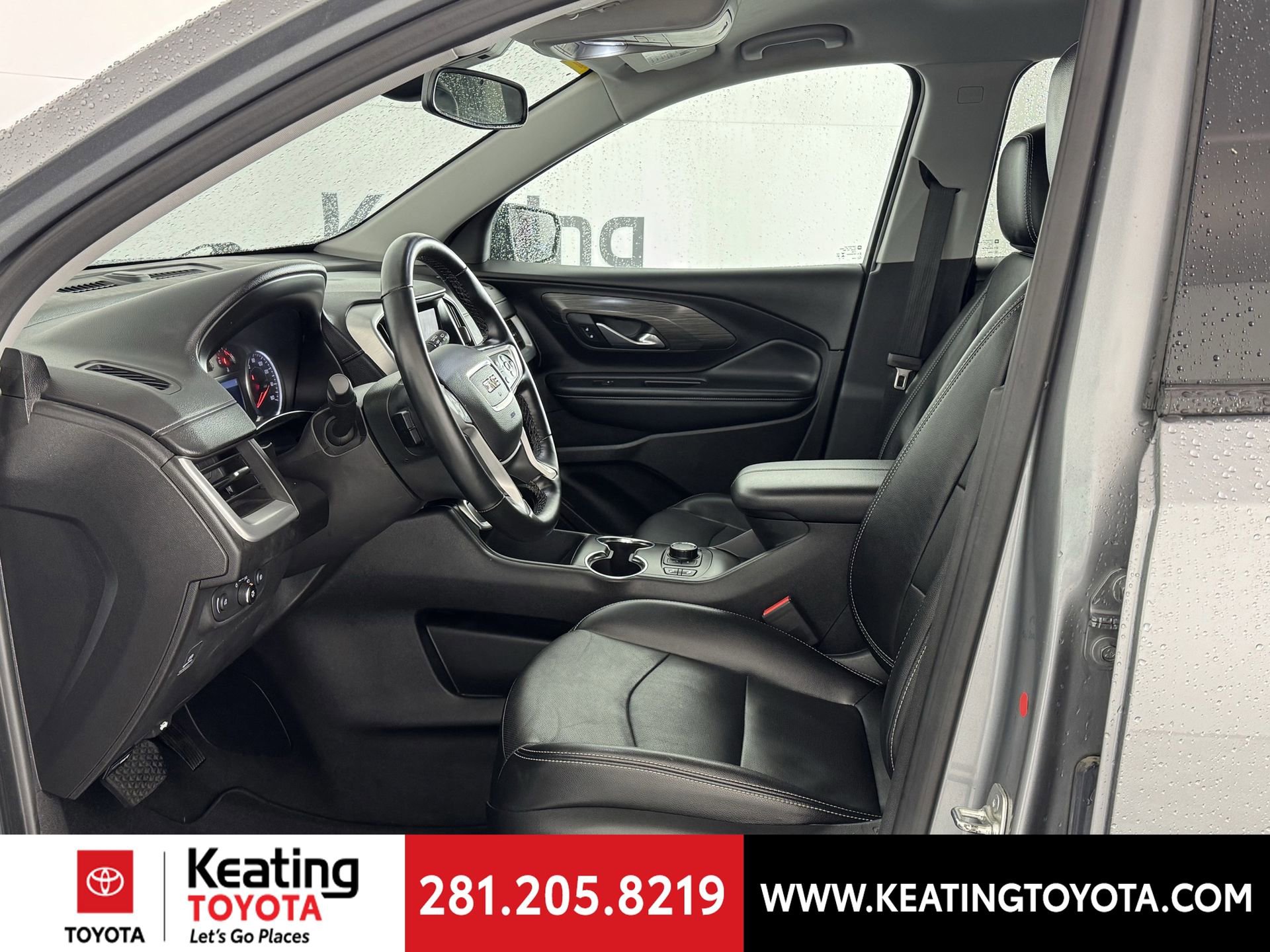 Used 2024 GMC Terrain SLT image 13