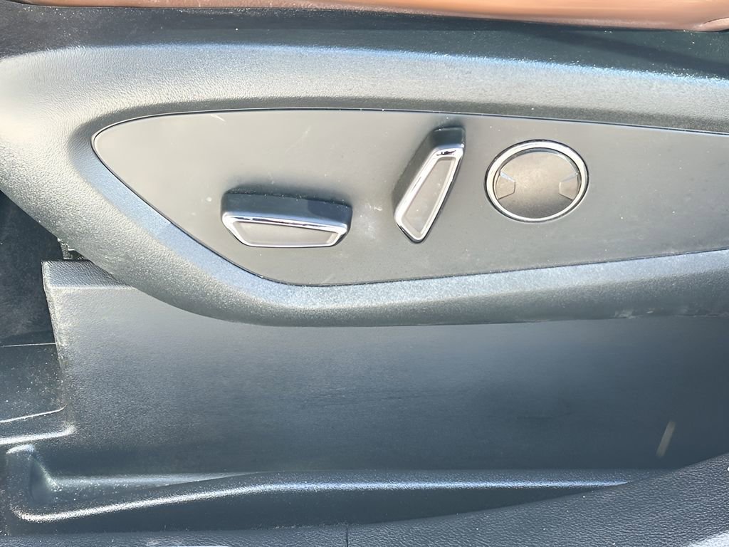 Used 2022 Lincoln Nautilus Reserve image 28