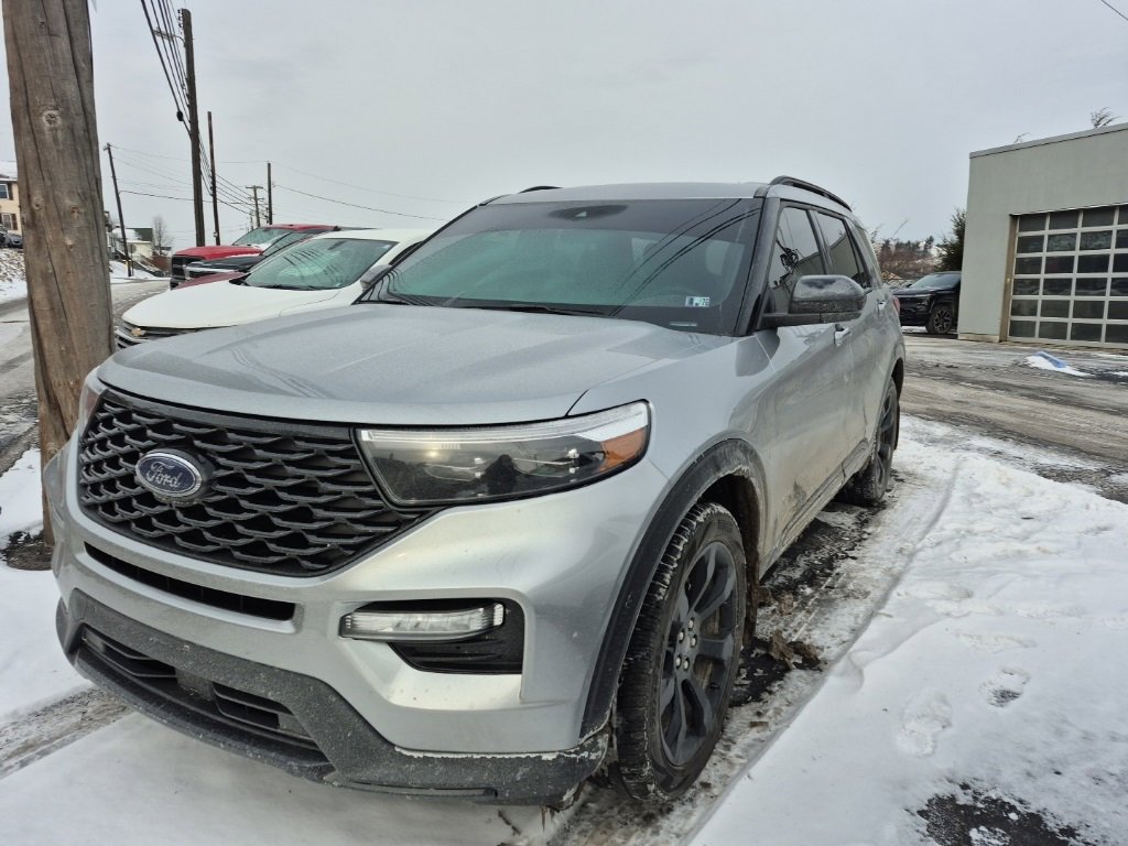 Used 2024 Ford Explorer ST-Line w/ Class IV Trailer Tow Package image 3