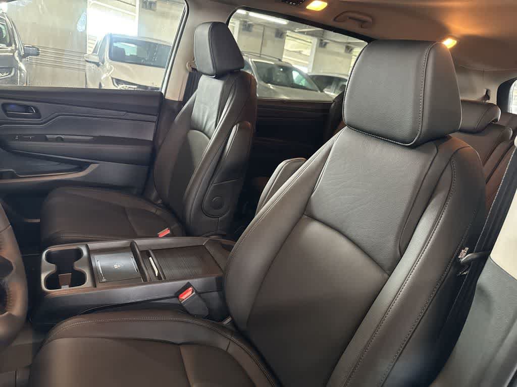 New 2026 Honda Odyssey EX-L image 13