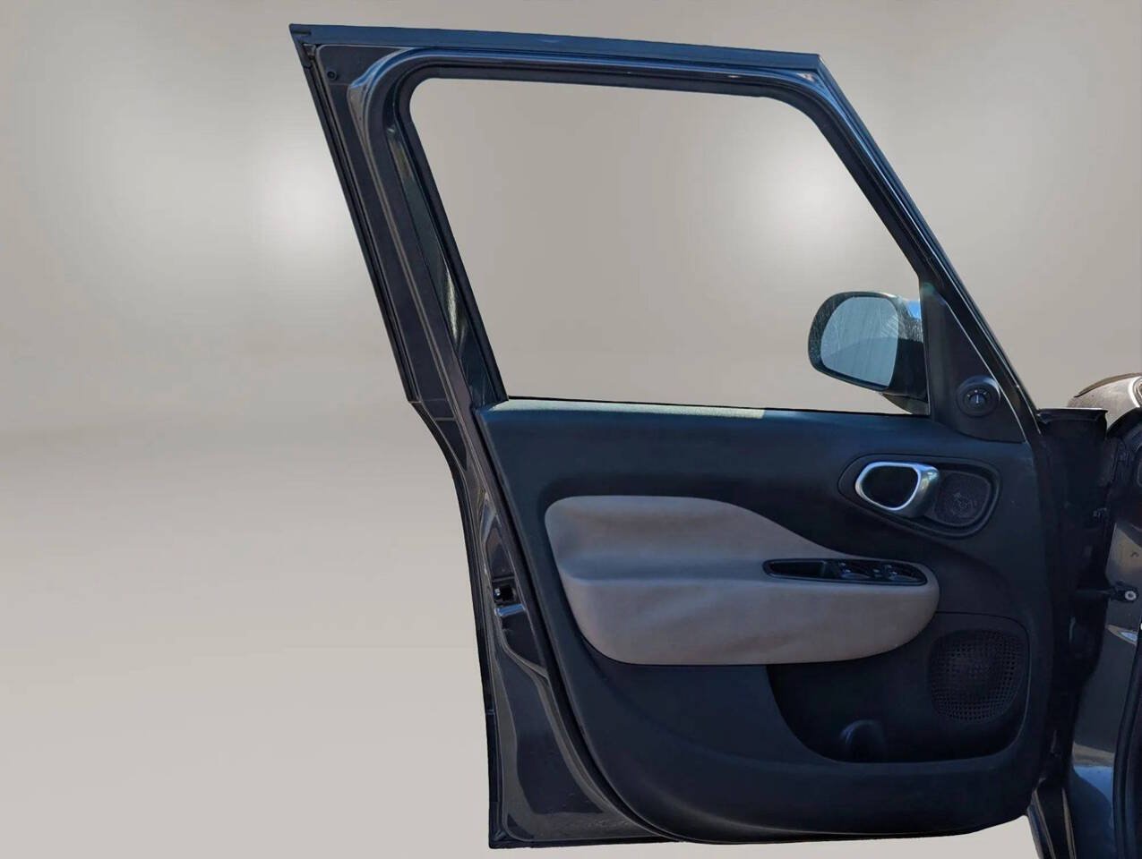 Used 2015 FIAT 500L Lounge FWD image 21
