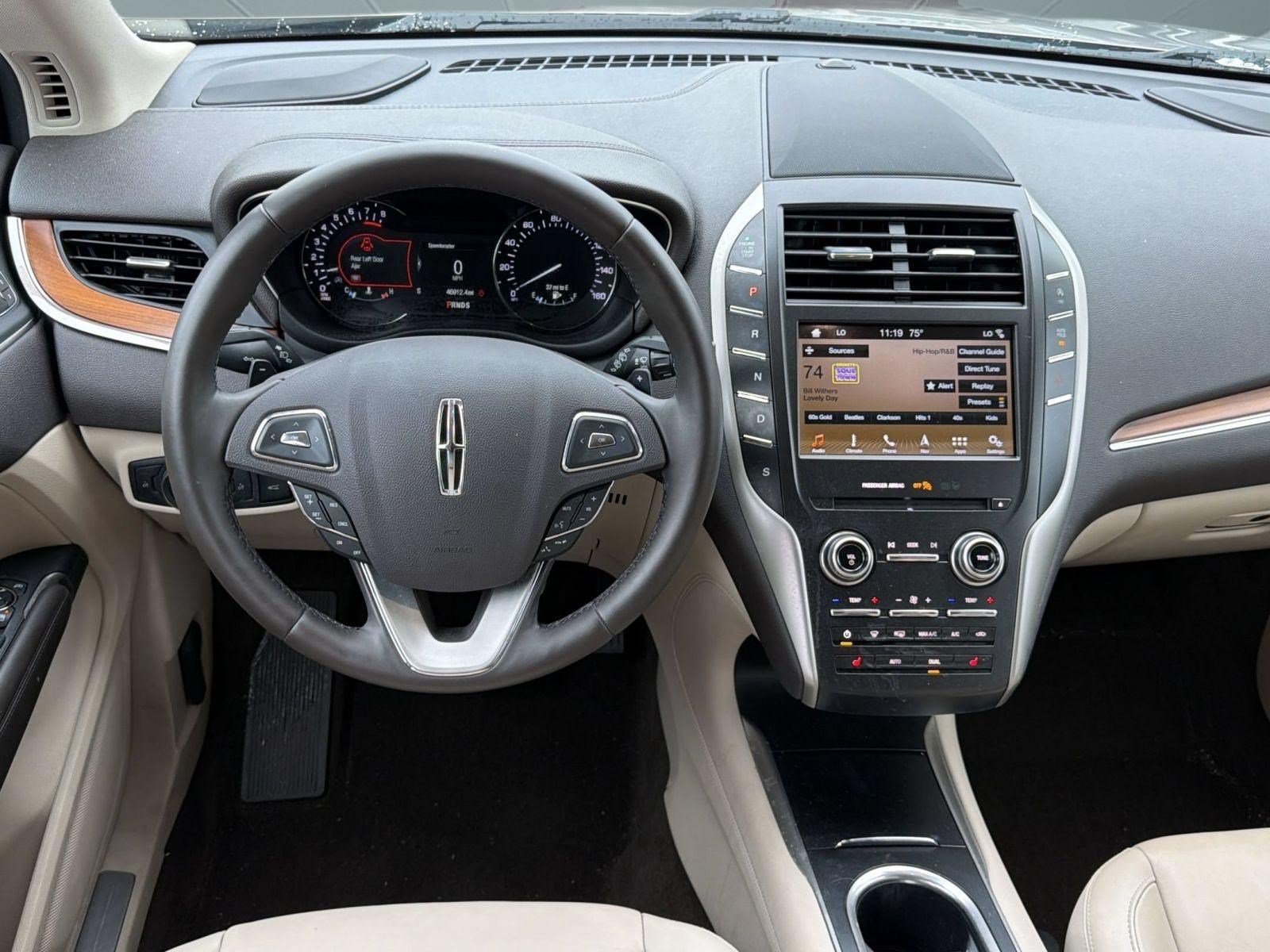 Used 2019 Lincoln MKC Select w/ Select Plus Package FWD image 28