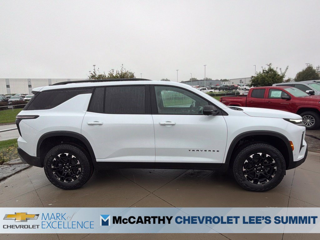 New 2027 Chevrolet Traverse Z71 w/ Enhanced Driving Package AWD/4WD image 24