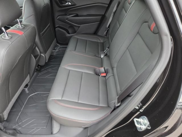 Used 2026 Chevrolet Trax LS FWD image 7