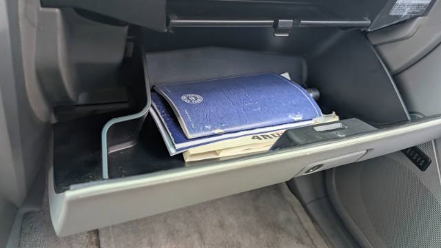 Used 2004 Toyota 4Runner Limited image 38