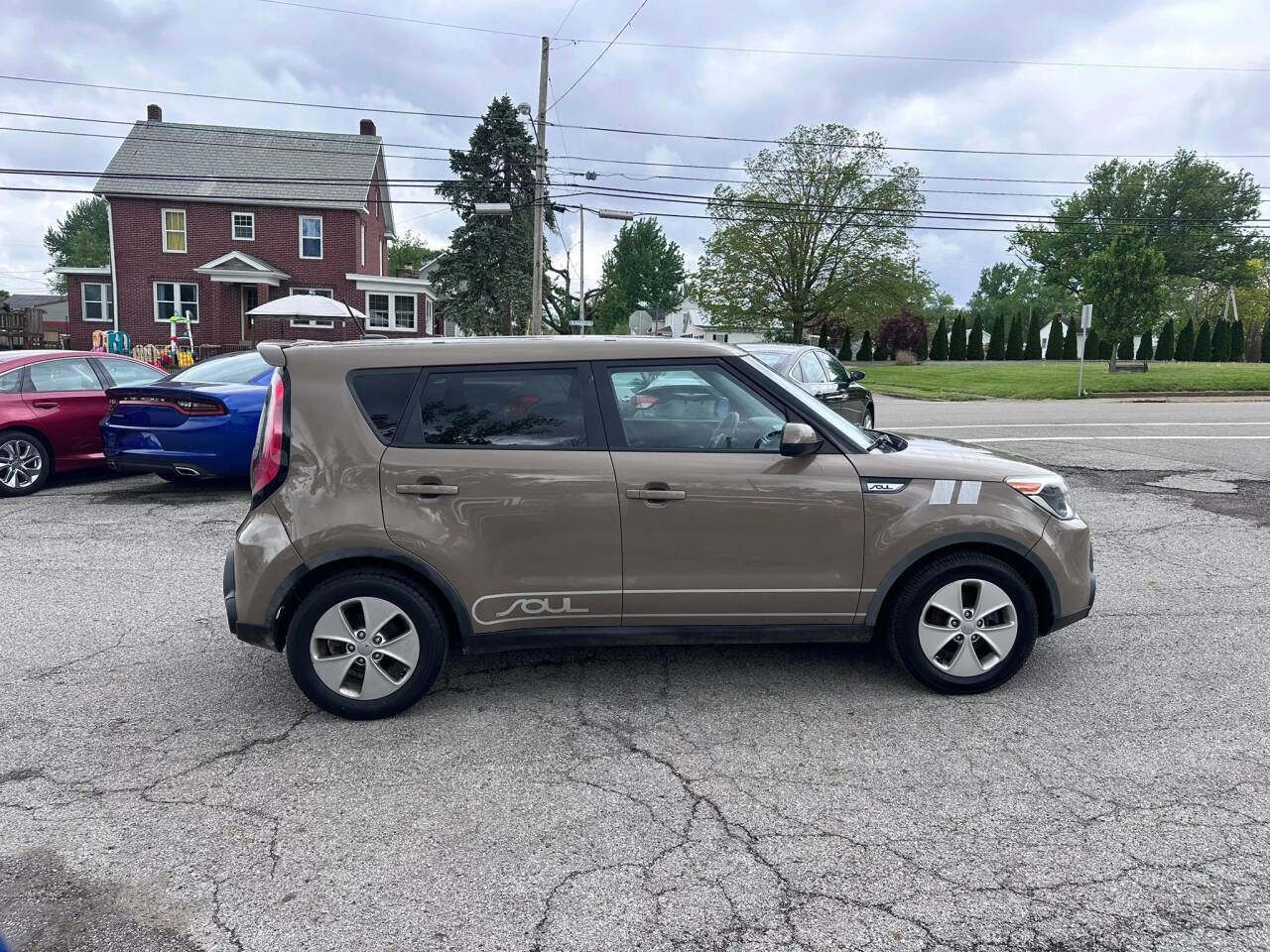 Used 2016 Kia Soul FWD image 4