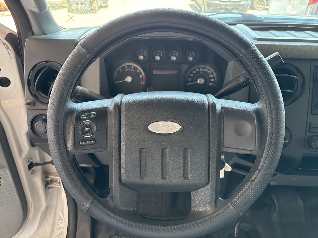 Used 2013 Ford F250 XL AWD/4WD image 13