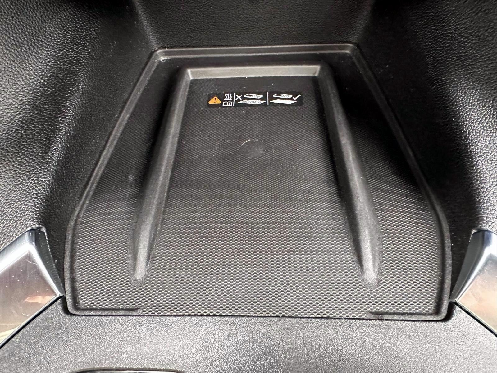 Used 2023 Chevrolet Traverse RS AWD/4WD image 26