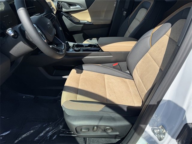 New 2026 Chevrolet Equinox ACTIV w/ Convenience Package III image 12