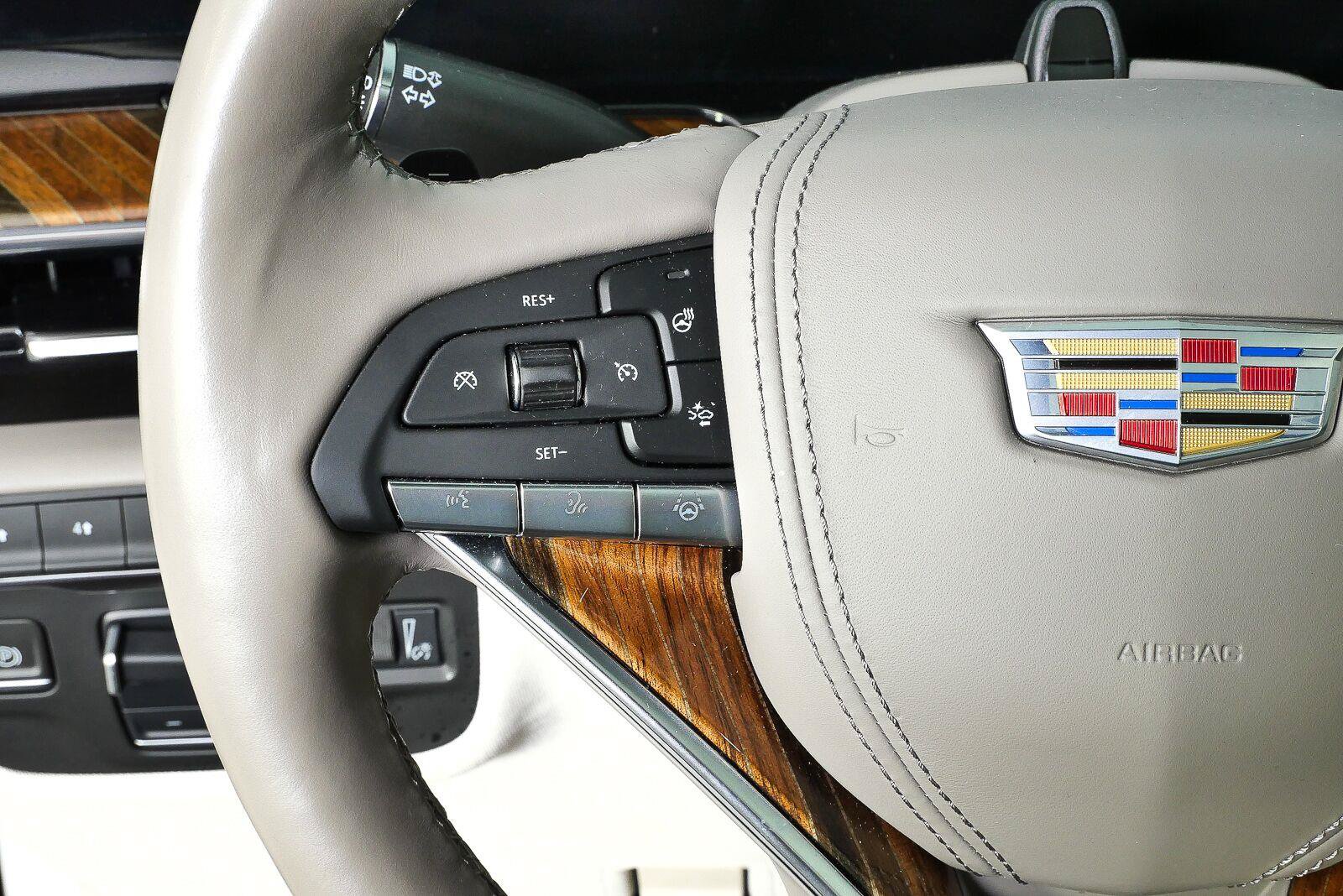 Used 2023 Cadillac Escalade ESV Sport Platinum AWD/4WD image 10