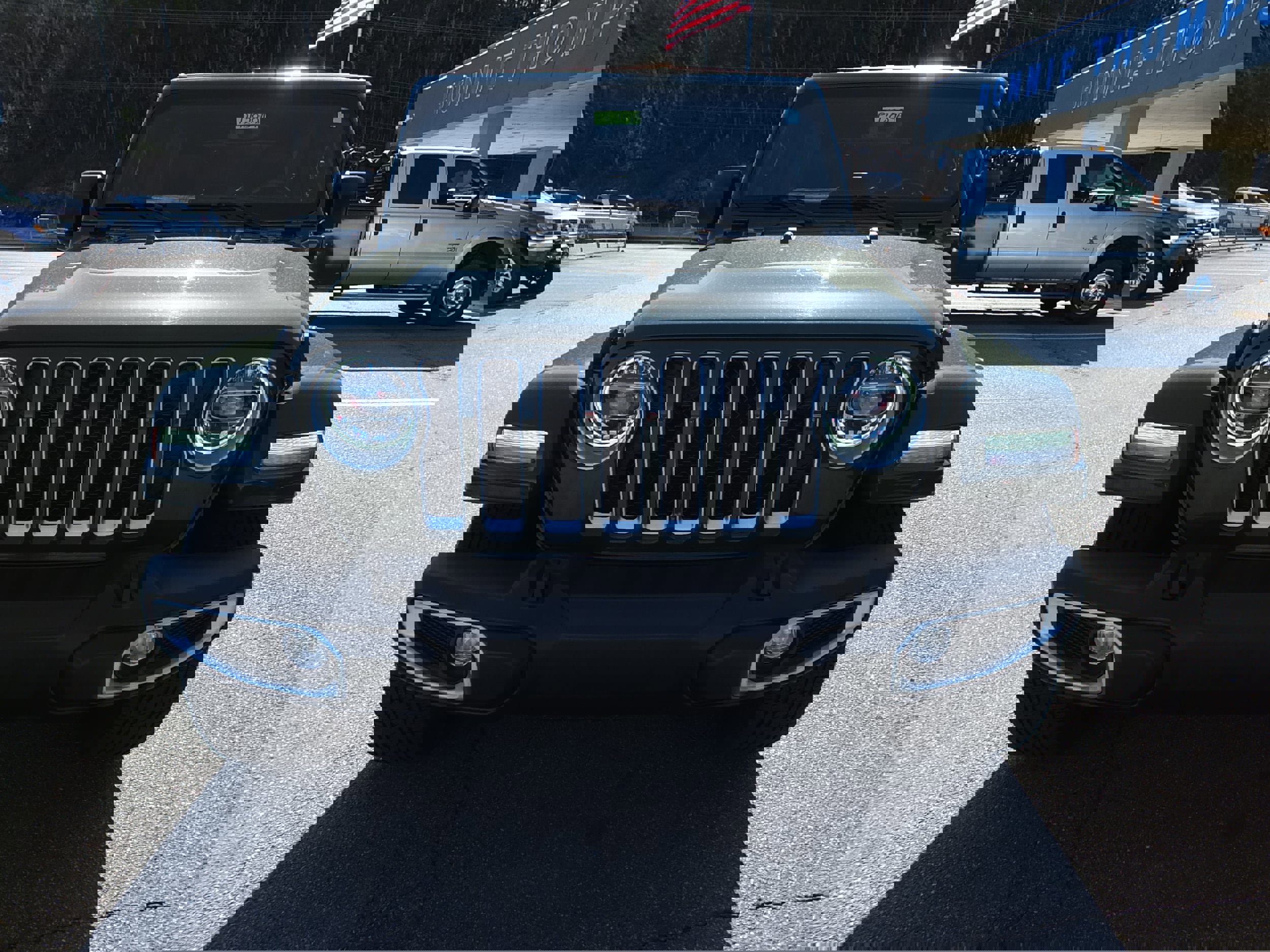 Used 2021 Jeep Wrangler Unlimited Sahara w/ Cold Weather Group image 8