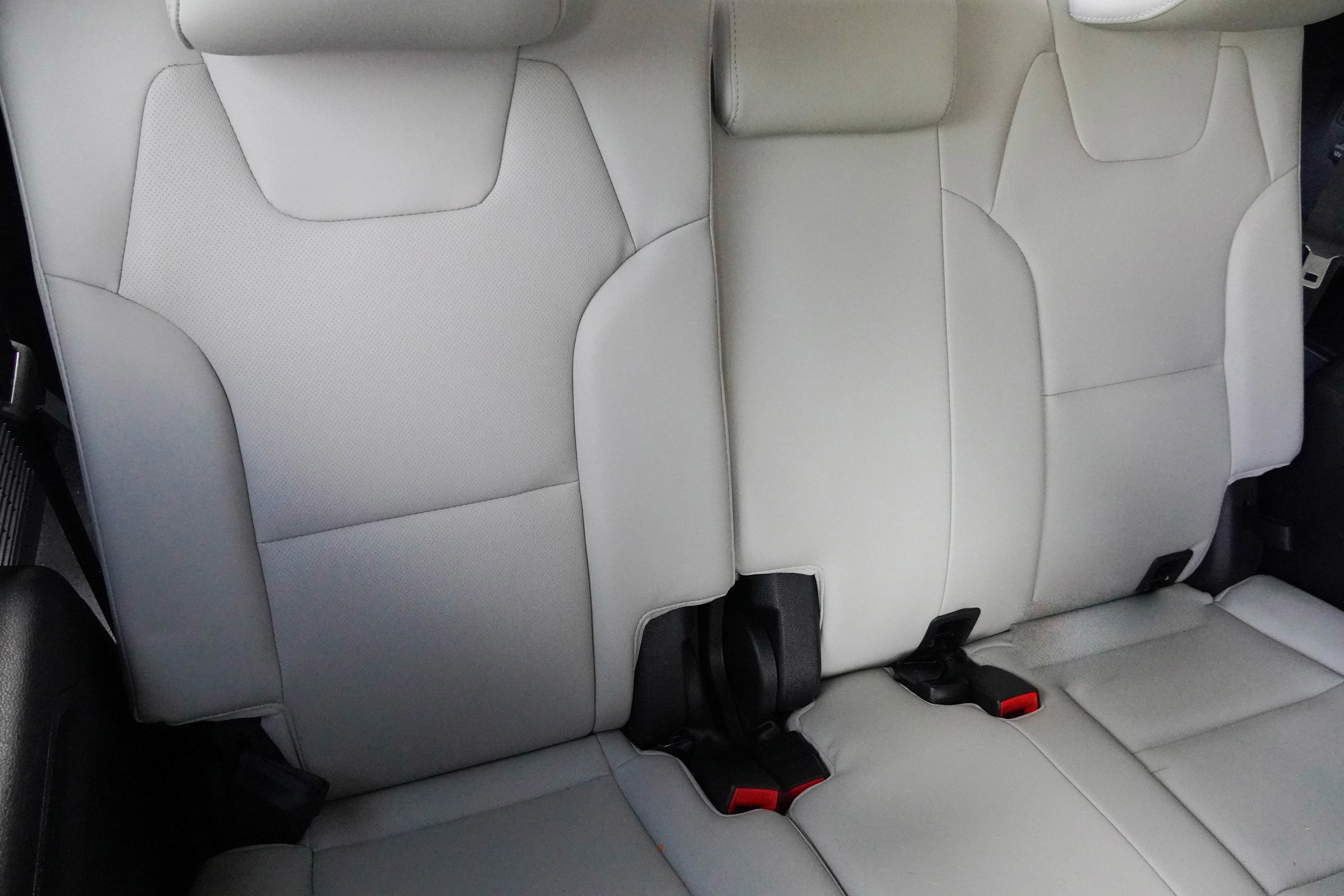 Used 2023 Kia Telluride S FWD image 33