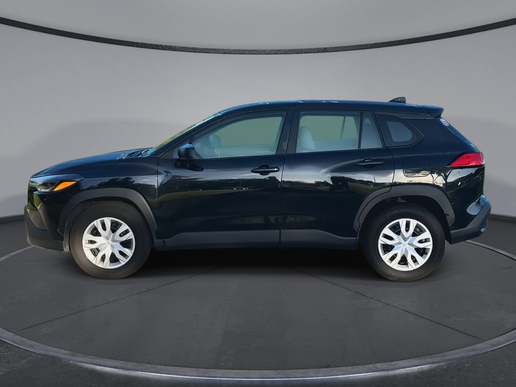 Used 2024 Toyota Corolla Cross L FWD image 5