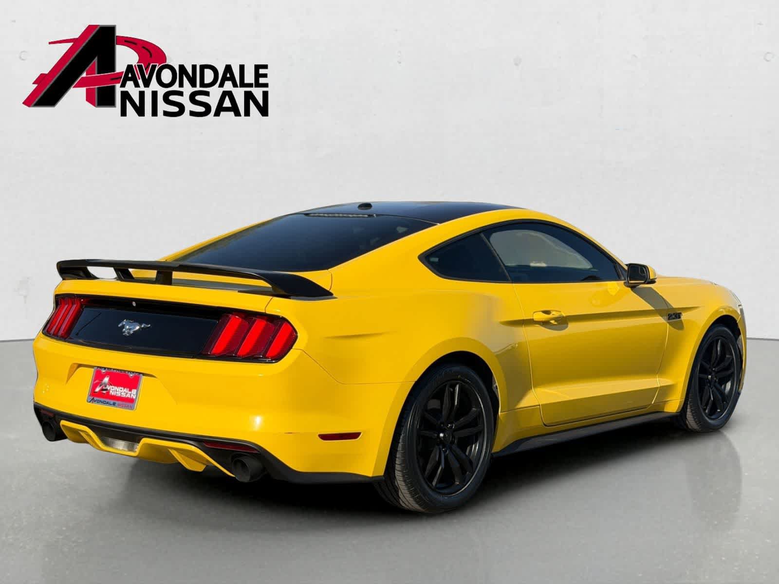 Used 2016 Ford Mustang Premium RWD image 6