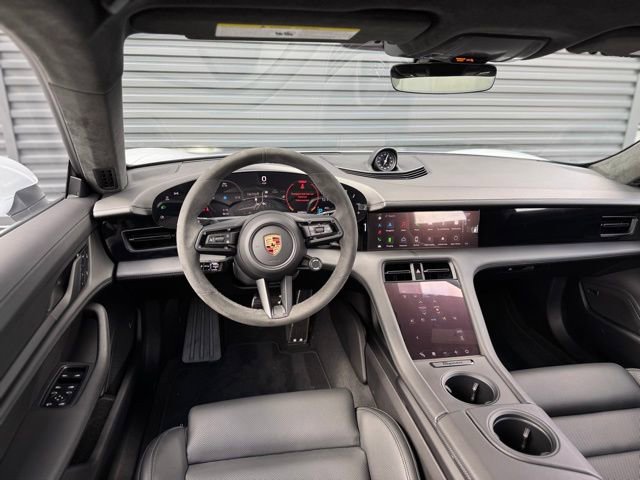 New 2024 Porsche Taycan GTS image 4