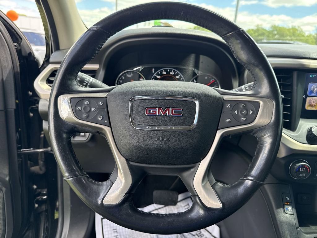 Used 2019 GMC Acadia Denali w/ Technology Package AWD/4WD image 25