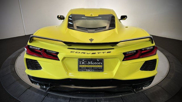 Used 2024 Chevrolet Corvette Stingray Premium Cpe w/ Z51 Performance Package RWD image 26