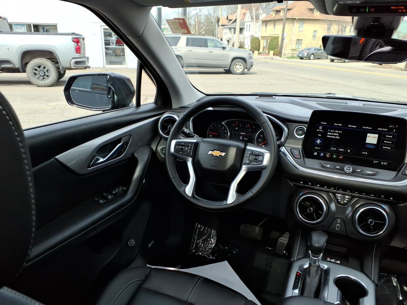 Used 2023 Chevrolet Blazer LT w/ Sound & Technology Package image 14