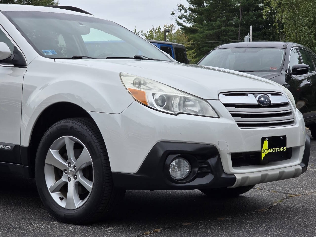 Used 2014 Subaru Outback 2.5i Limited w/ Moonroof Package AWD/4WD image 5