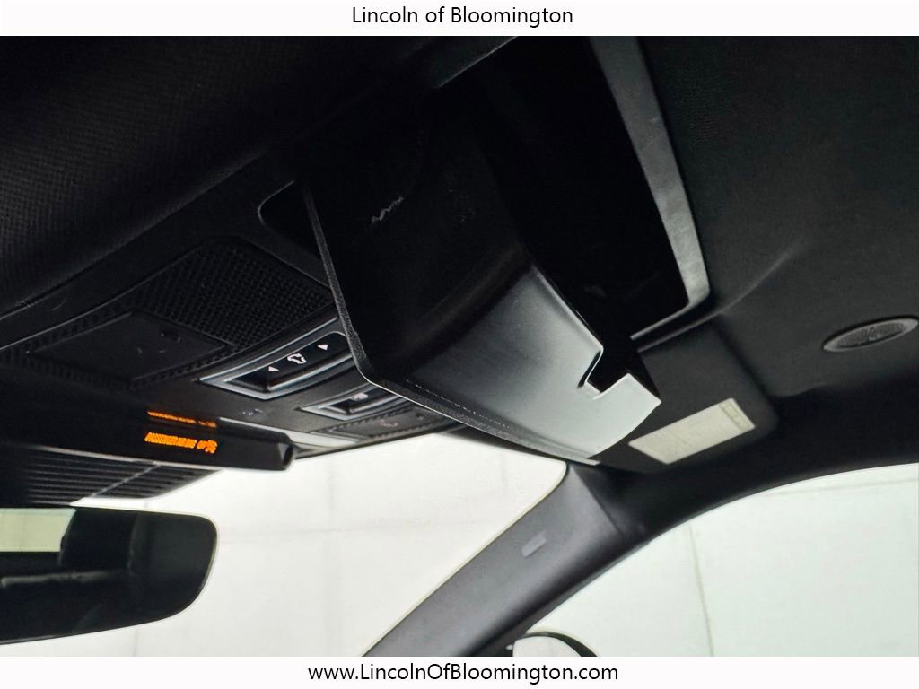 Used 2023 Land Rover Range Rover Evoque R-Dynamic S AWD/4WD image 55