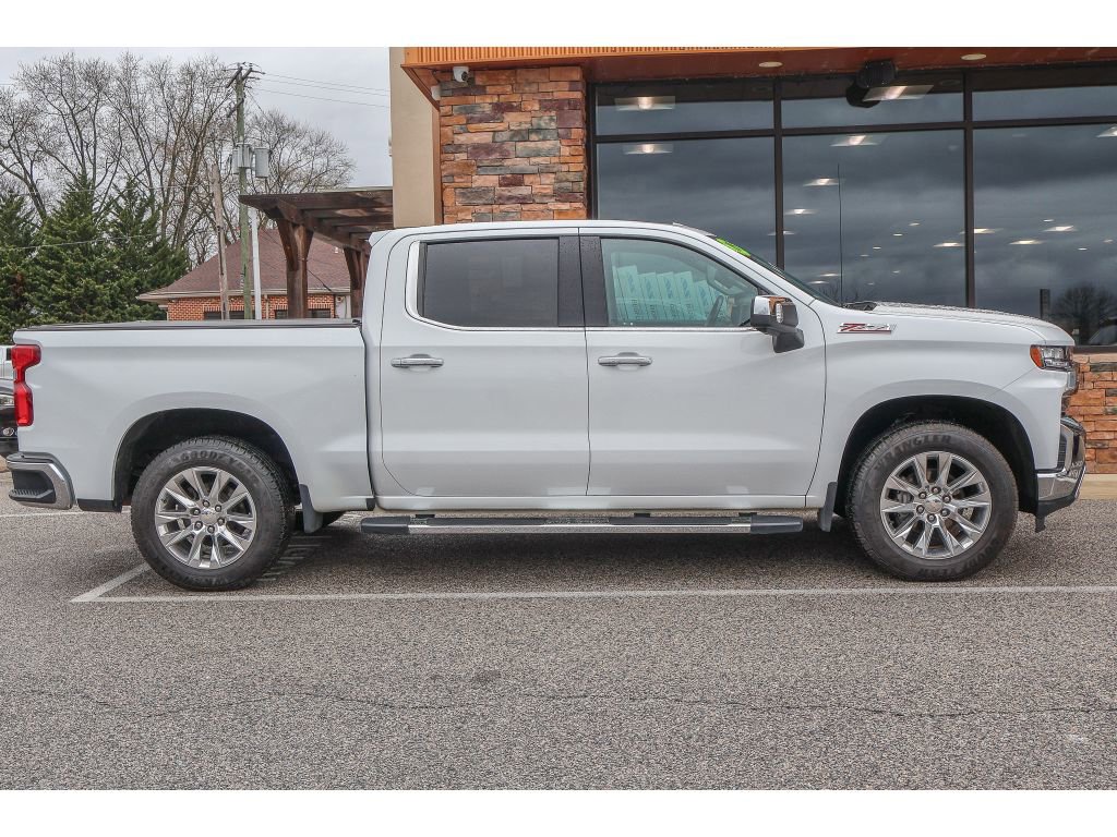 Used 2019 Chevrolet Silverado 1500 LTZ w/ LTZ Premium Package AWD/4WD image 2