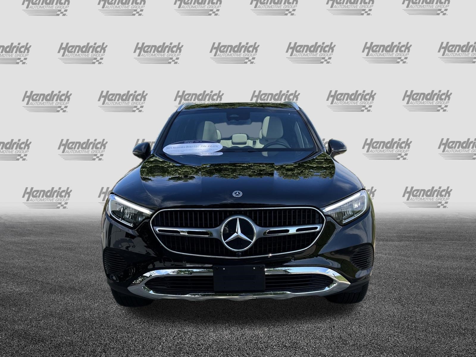 Certified 2025 Mercedes-Benz GLC 350e 4MATIC image 3