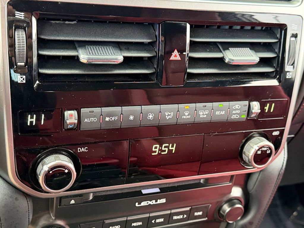 Used 2023 Lexus GX 460 Premium w/ Premium Plus Package image 24