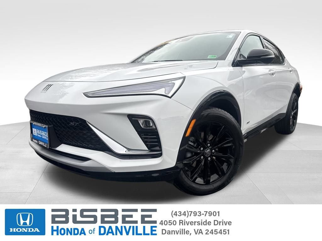 Used 2025 Buick Envista Sport Touring image 1