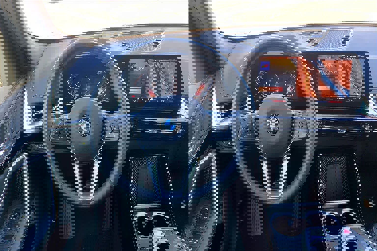 Certified 2025 BMW X1 xDrive28i image 6