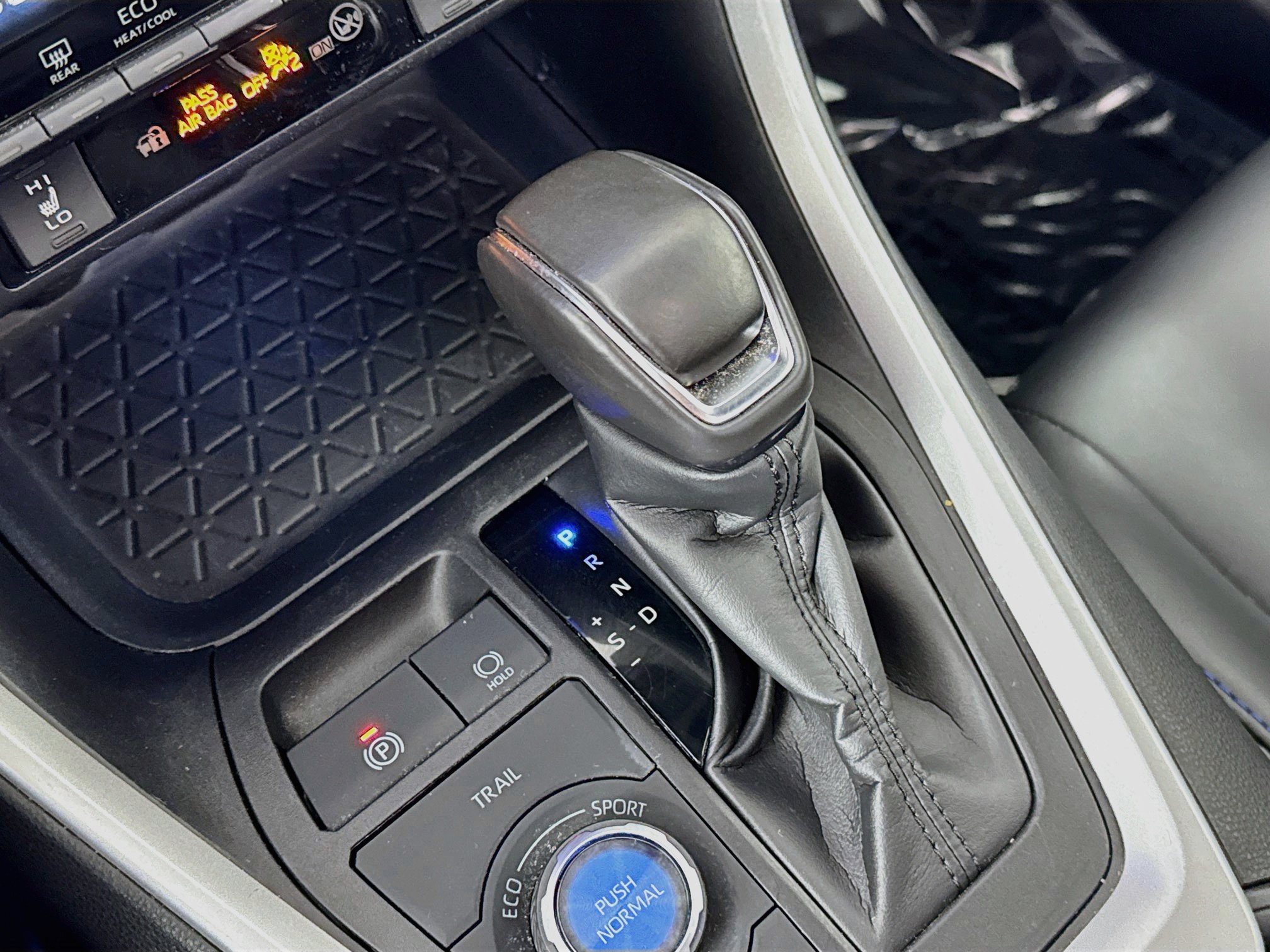 Certified 2024 Toyota RAV4 XSE AWD/4WD image 17
