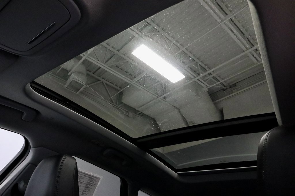 Used 2022 Lincoln Corsair AWD w/ Premium Package image 28