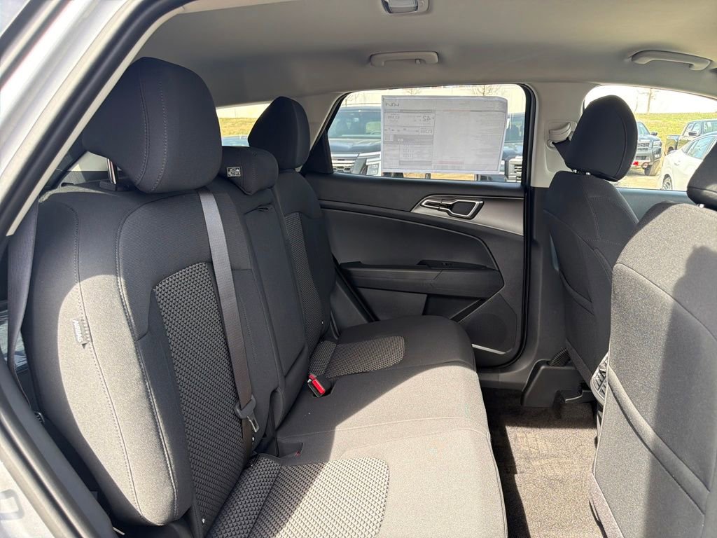 Used 2026 Kia Sportage LX image 37