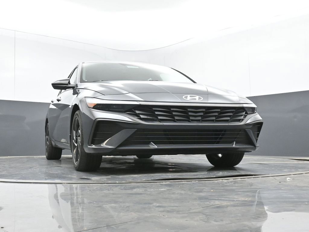 New 2026 Hyundai Elantra Sport image 16