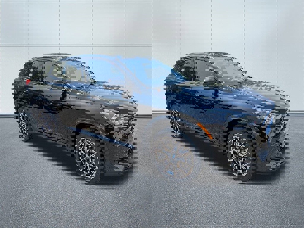 New 2025 BMW X2 xDrive28i w/ Convenience Package image 1