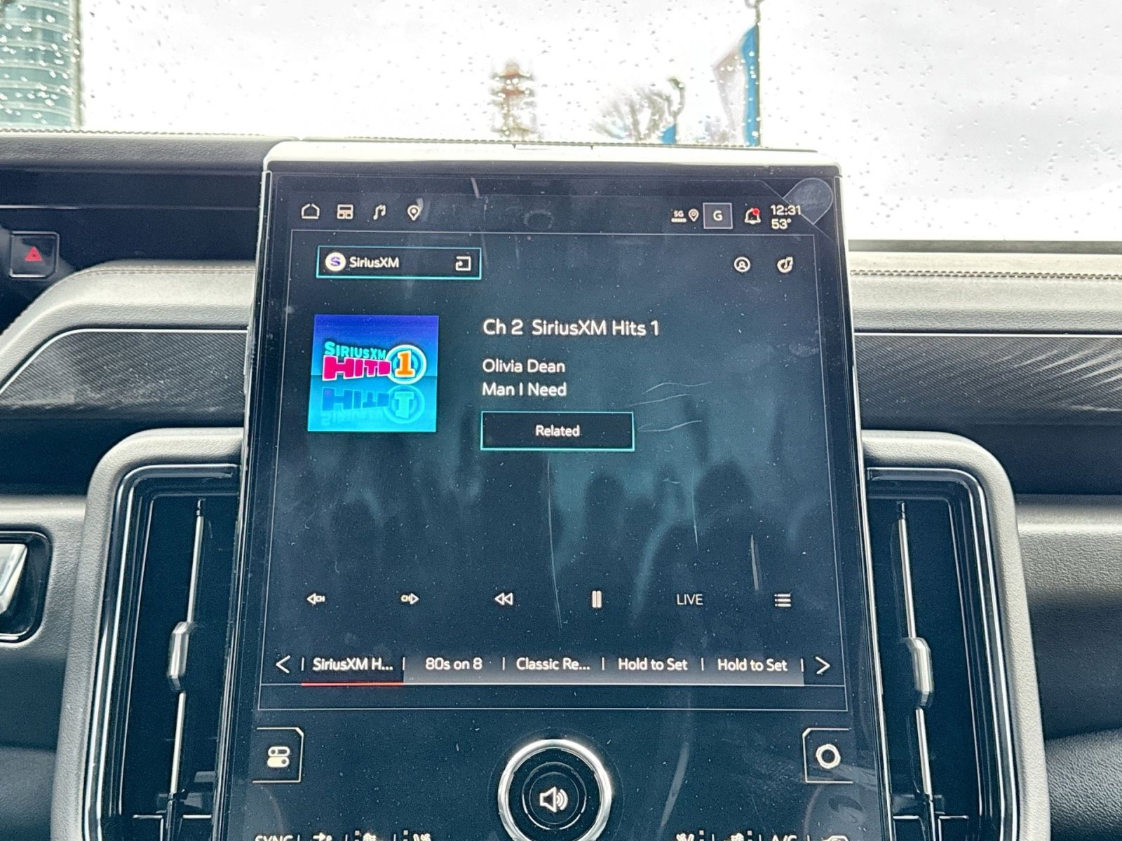 New 2026 GMC Yukon XL AT4 w/ AT4 Premium Plus Package image 18