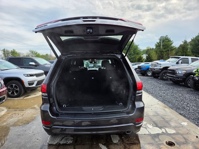Certified 2020 Jeep Grand Cherokee Altitude AWD/4WD image 10