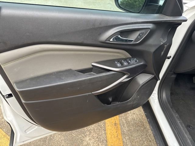 Used 2025 Chevrolet Trax ACTIV w/ Driver Confidence Package FWD image 30