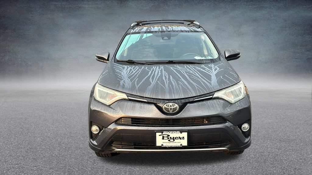 Used 2018 Toyota RAV4 XLE AWD/4WD image 8