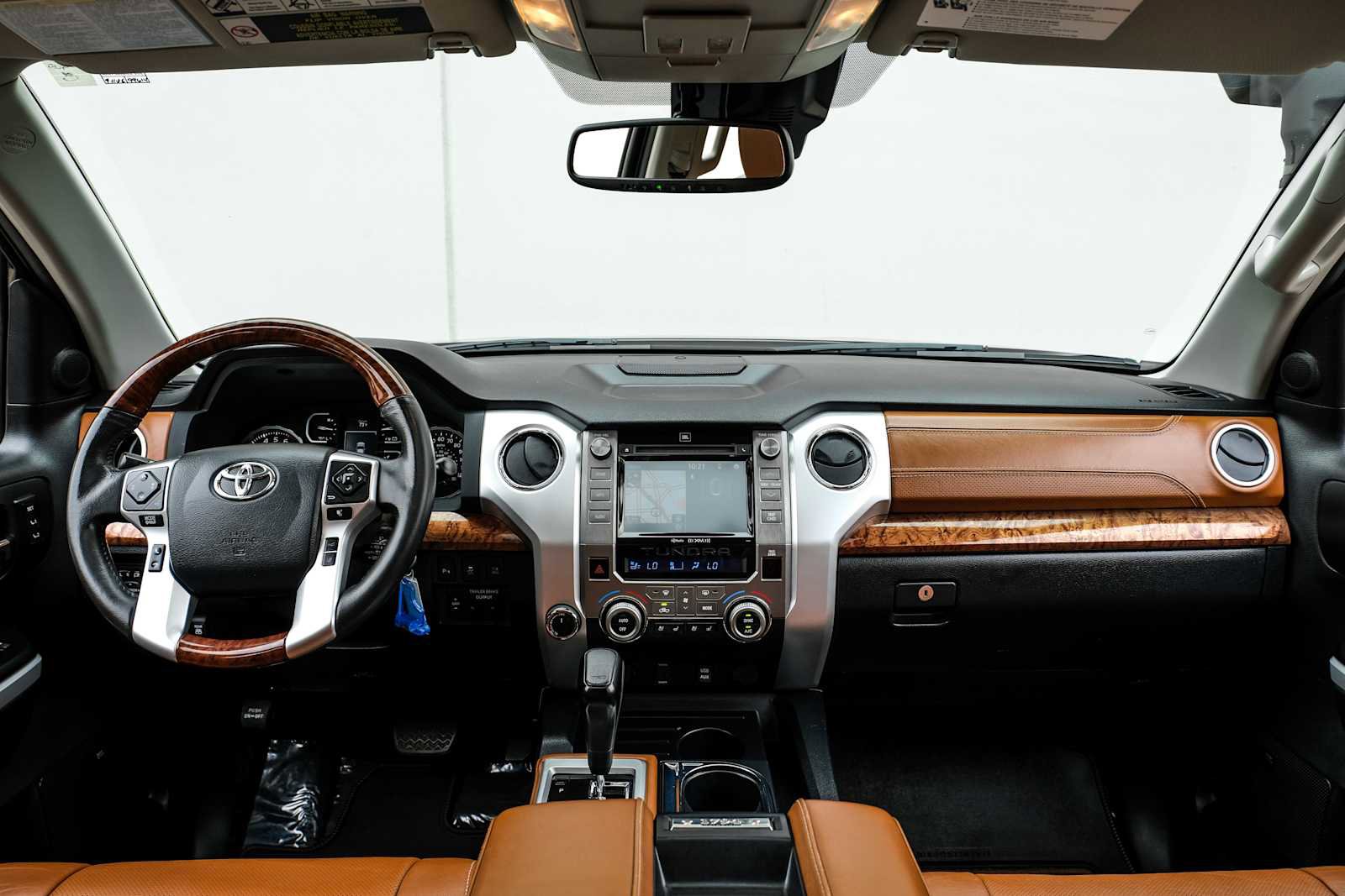 Used 2019 Toyota Tundra 1794 Edition AWD/4WD image 17