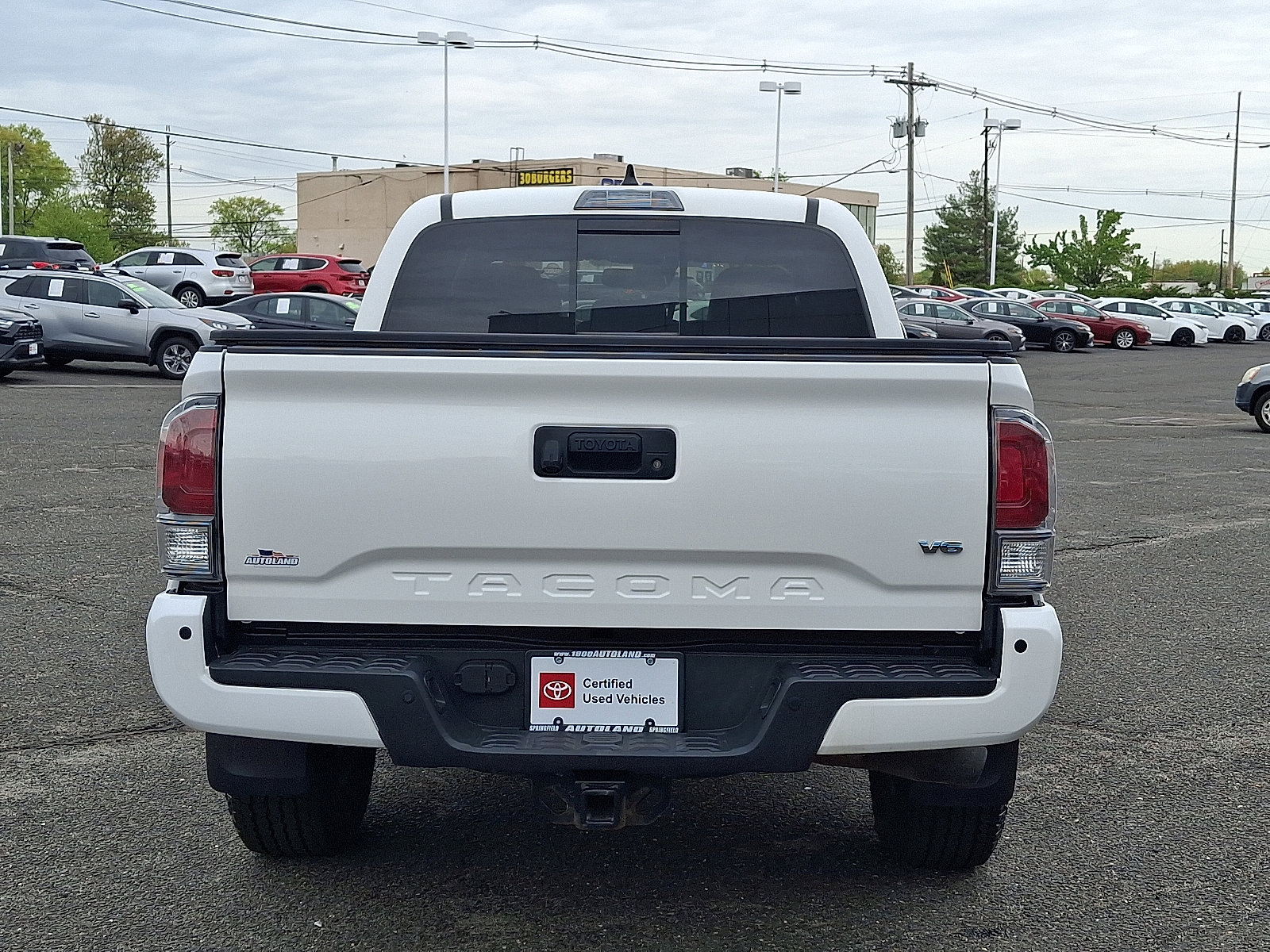 Used 2023 Toyota Tacoma TRD Off-Road w/ TRD Premium Off Road Package AWD/4WD image 6