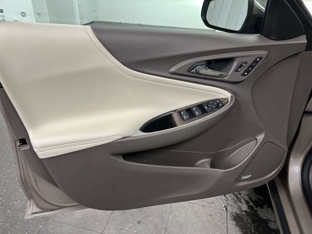 Certified 2023 Chevrolet Malibu LT FWD image 23
