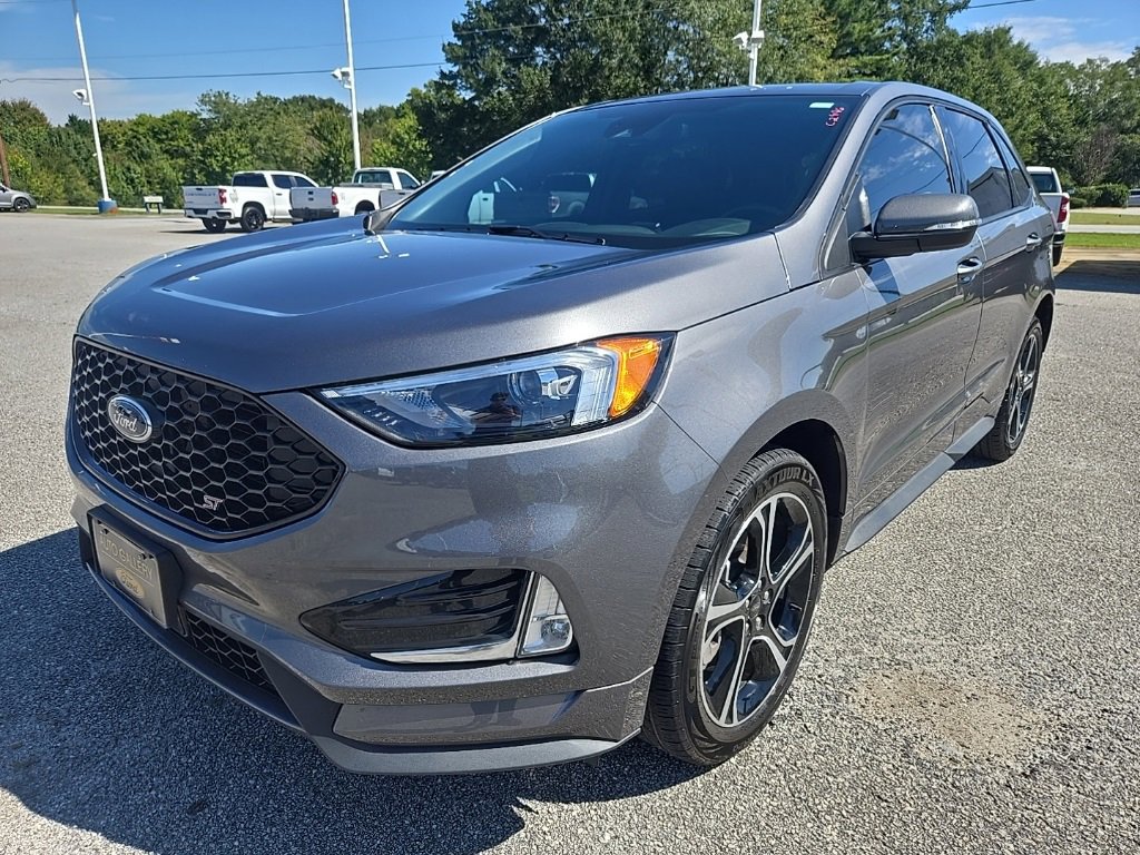 Used 2023 Ford Edge ST