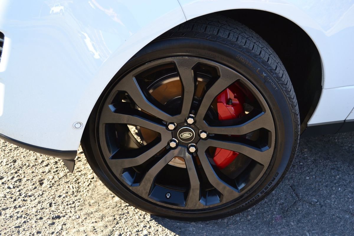 Used 2017 Land Rover Range Rover SV Autobiography Dynamic AWD/4WD image 4