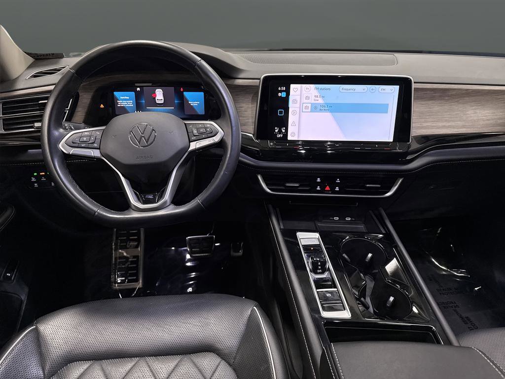 Used 2024 Volkswagen Atlas SEL Premium R-Line image 5
