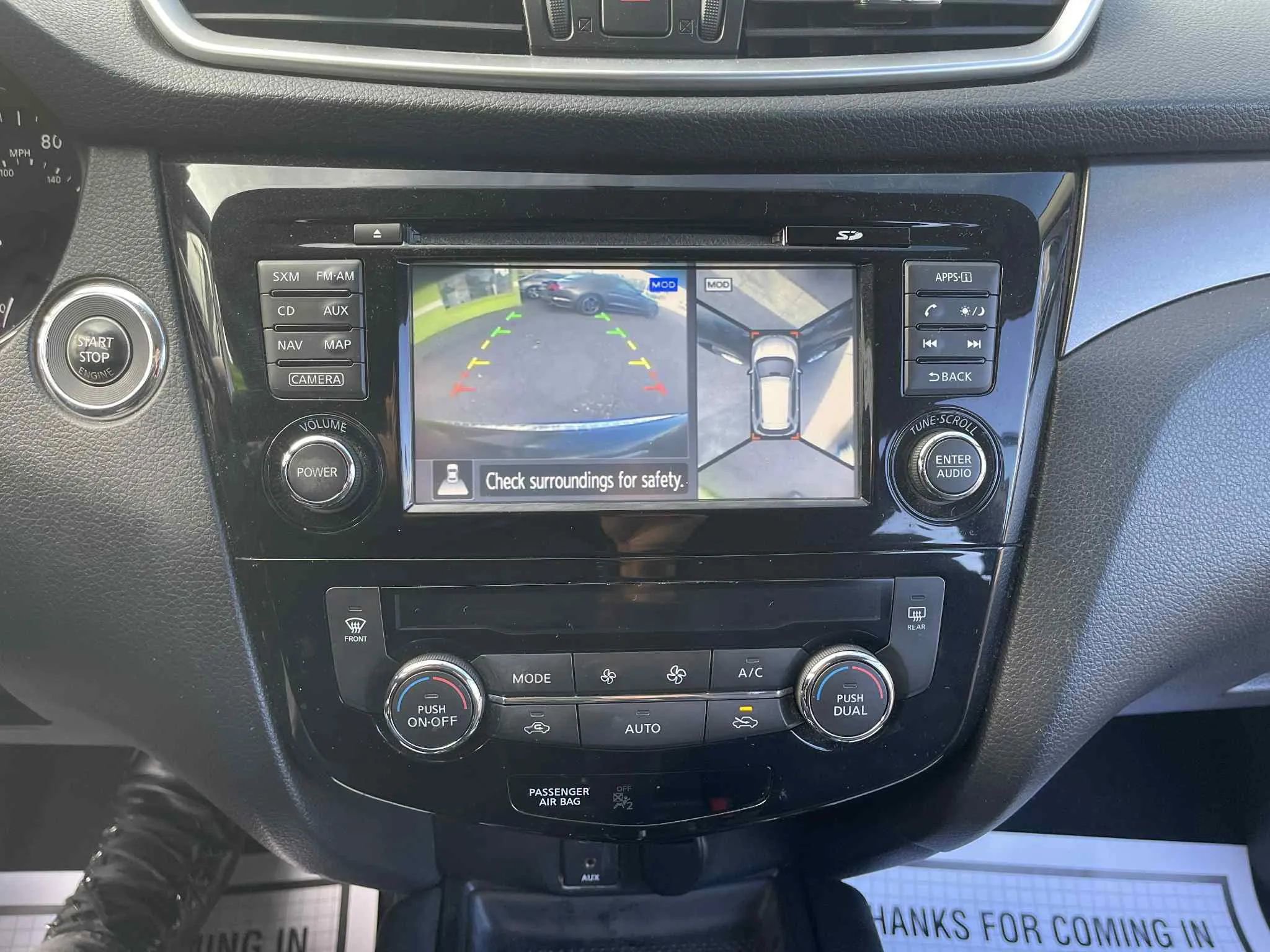 Used 2015 Nissan Rogue SV w/ SV Premium Package image 17