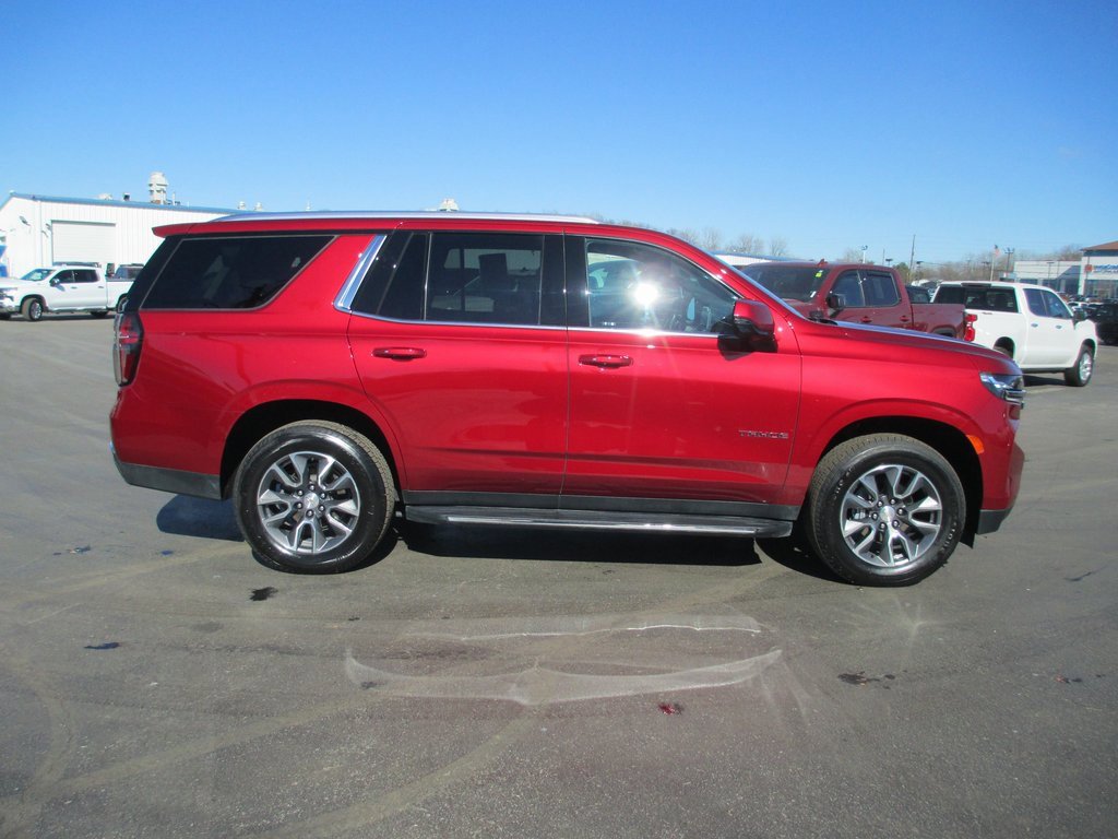 Used 2022 Chevrolet Tahoe LT w/ Luxury Package image 5