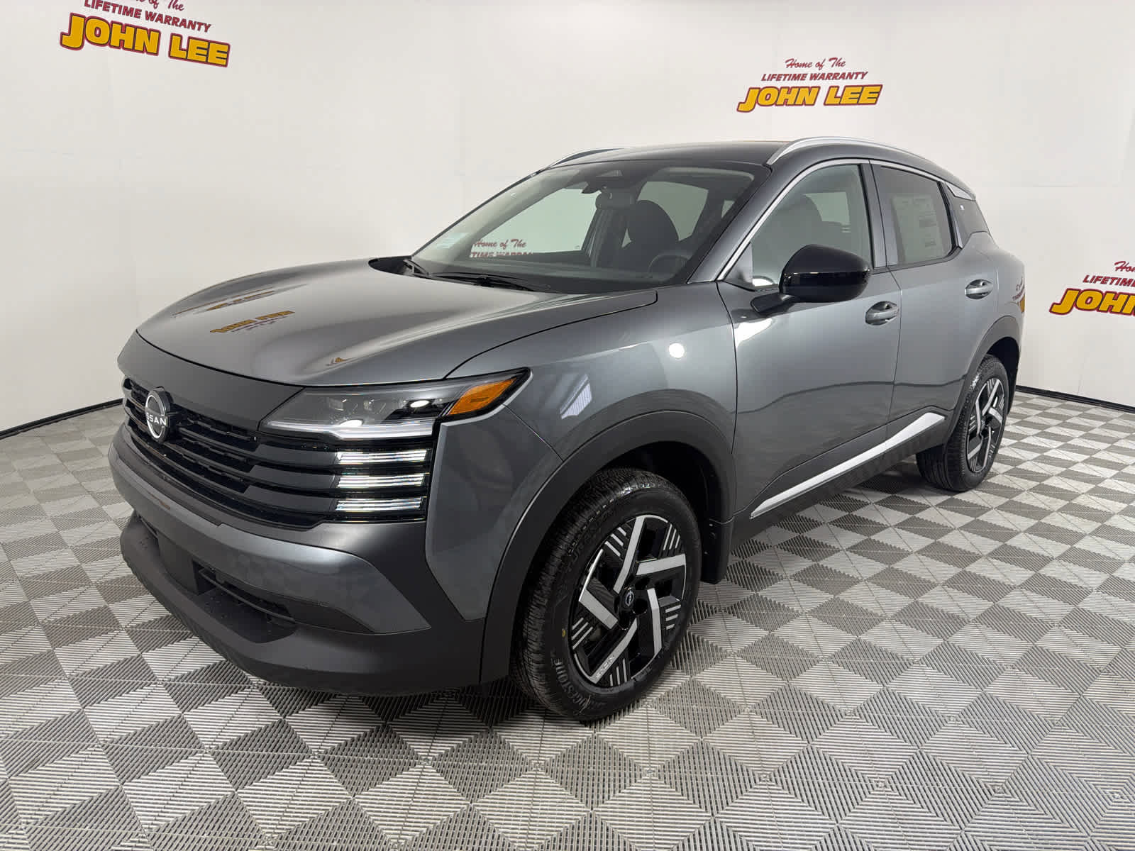 New 2026 Nissan Kicks SV image 1