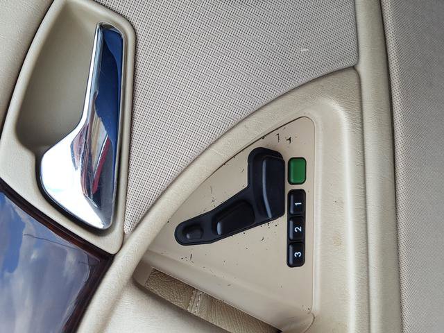 Used 1998 Mercedes-Benz SL 500 image 14