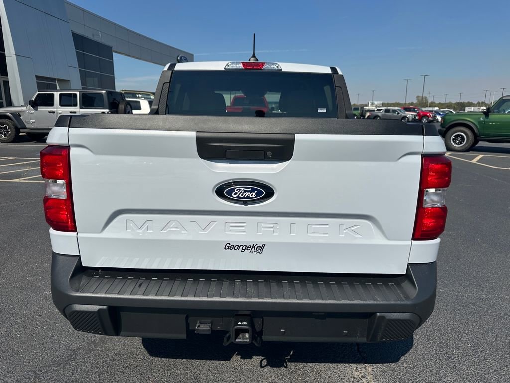 New 2025 Ford Maverick XLT image 25